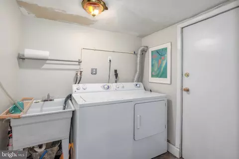 1424 C St NE, Washington, DC 20002 photo 41