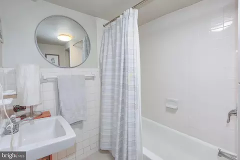 1424 C St NE, Washington, DC 20002 photo 42