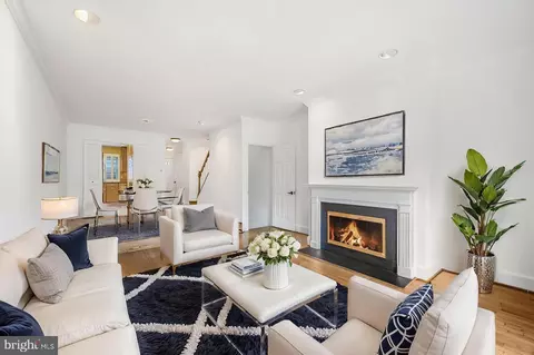 5310 Connecticut Ave NW #2, Washington, DC 20015