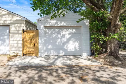 Other - 413 18th St SE, Washington, DC 20003 photo 11 of 13