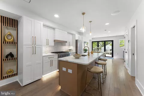 Other - 413 18th St SE, Washington, DC 20003 photo 4 of 13