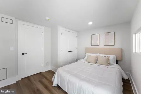 Bedroom - 413 18th St SE, Washington, DC 20003 photo 9 of 10