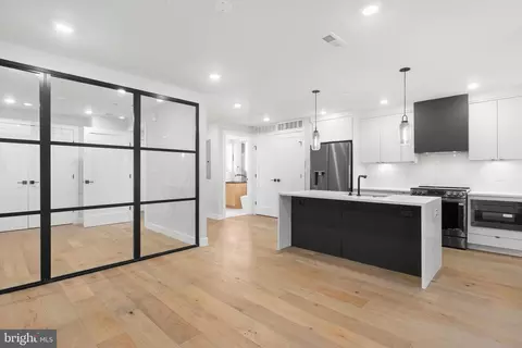 1208 M St NW #1, Washington, DC 20005 photo 9