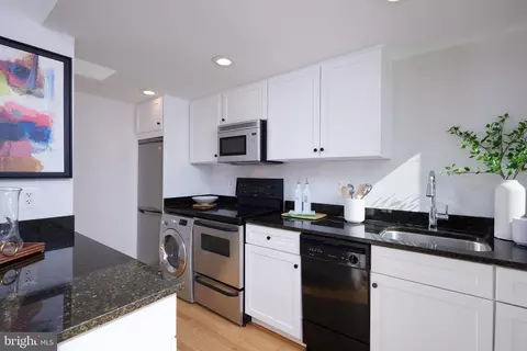 1701 16th St NW #821, Washington, DC 20009 photo 10