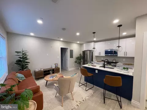 1102 Staples St NE #1, Washington, DC 20002