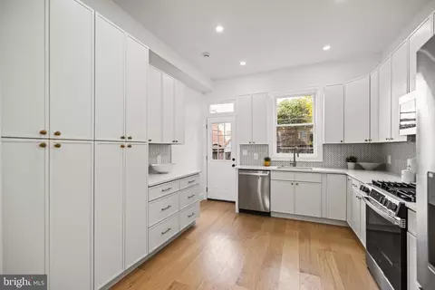 Other - 1106 E Street St SE, Washington, DC 20003 photo 3 of 9