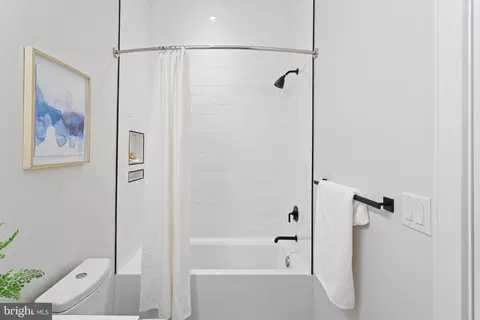 Bath - 1321 D St SE, Washington, DC 20003 photo 6 of 7