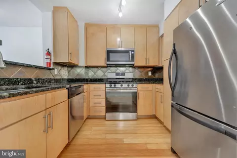 Kitchen - 915 E Street St NW #909, Washington, DC 20004 photo 1 of 3
