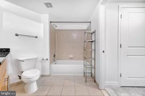 Bath - 915 E Street St NW #909, Washington, DC 20004 photo 1 of 2