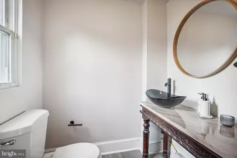 1207 Morse St NE, Washington, DC 20002 photo 8