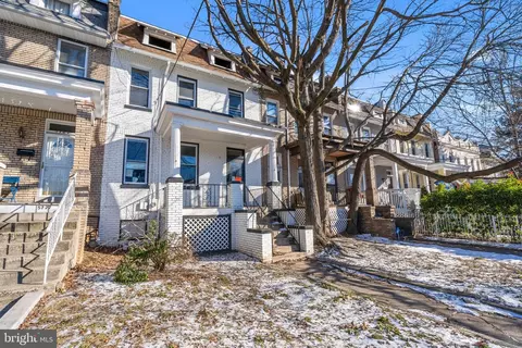 5725 13th St NW, Washington, DC 20011