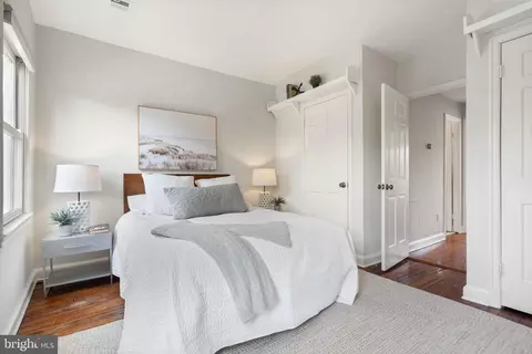 4 14th St SE, Washington, DC 20003 photo 15