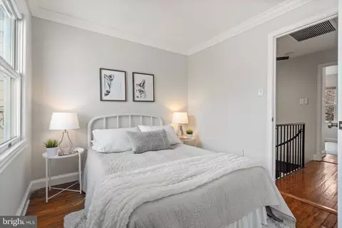 4 14th St SE, Washington, DC 20003 photo 20