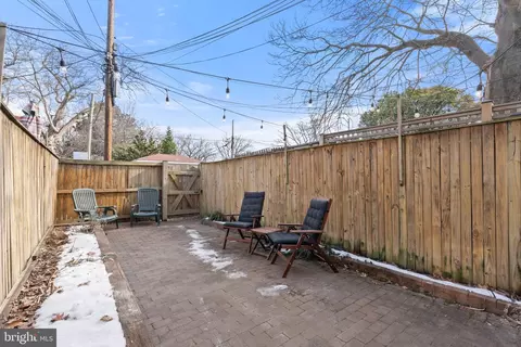 4 14th St SE, Washington, DC 20003 photo 22