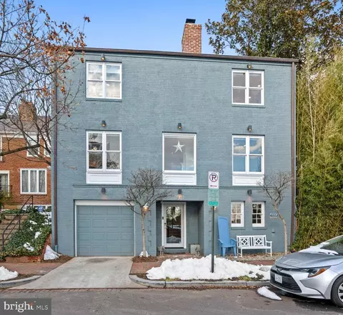 3507 R St NW, Washington, DC 20007