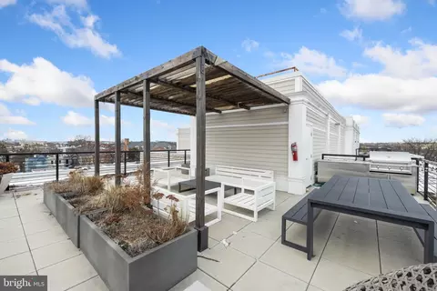 300 8th St NE #402, Washington, DC 20002 photo 20