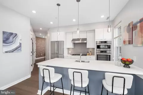 300 8th St NE #402, Washington, DC 20002 photo 7