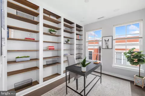 300 8th St NE #402, Washington, DC 20002 photo 14