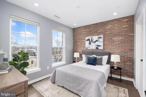 300 8th St NE #402, Washington, DC 20002 photo 8
