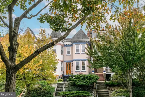 1114 Fairmont St NW, Washington, DC 20009