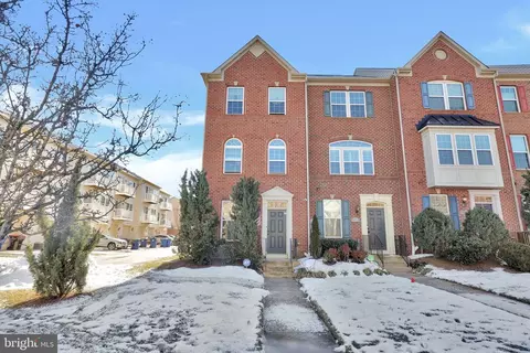 3725 Commodore Joshua Barney Dr NE, Washington, DC 20018