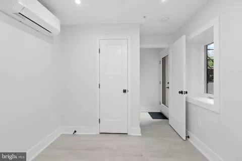 Entry Way - 1131 4th St NE, Washington, DC 20002 photo 4 of 4