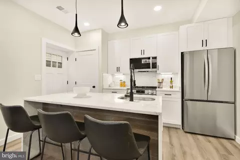 2639 41st St NW #2, Washington, DC 20007 photo 6
