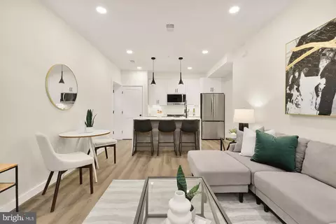 2639 41st St NW #2, Washington, DC 20007 photo 5
