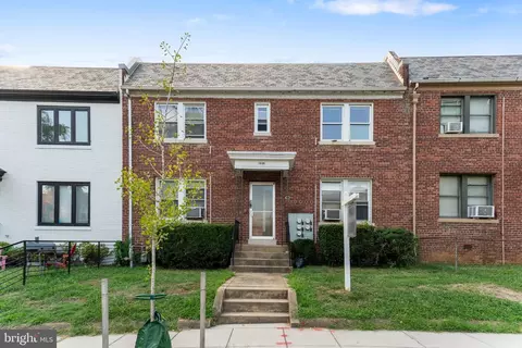 1408 Holbrook St NE, Washington, DC 20002