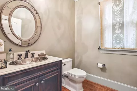 2213 King Pl NW, Washington, DC 20007 photo 13