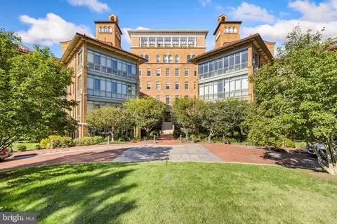 2425 L St NW #532, Washington, DC 20037