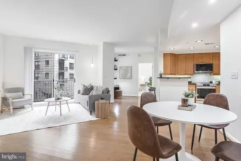 1111 11th St NW #207, Washington, DC 20001
