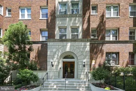 1615 Kenyon St NW #52, Washington, DC 20010