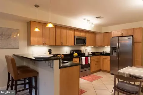 1817 15th St NW, Washington, DC 20009 photo 19
