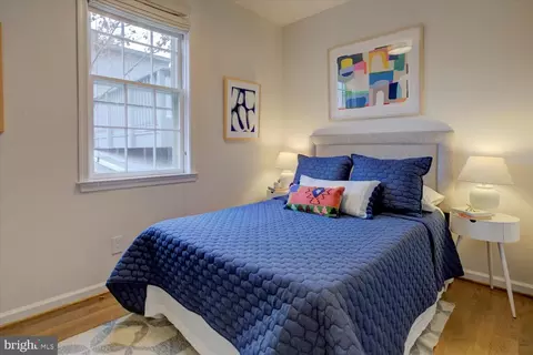 1013 C St SE, Washington, DC 20003 photo 20