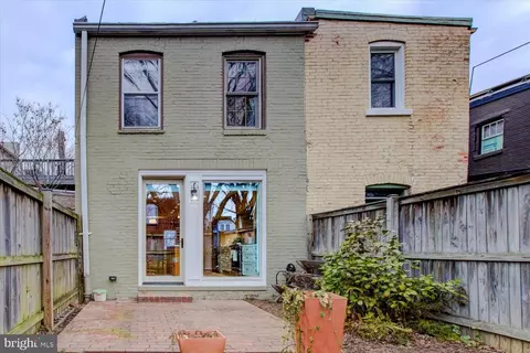 1013 C St SE, Washington, DC 20003 photo 12