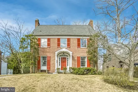 6688 32nd Pl NW, Washington, DC 20015