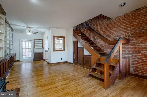 112 11th St NE, Washington, DC 20002 photo 2