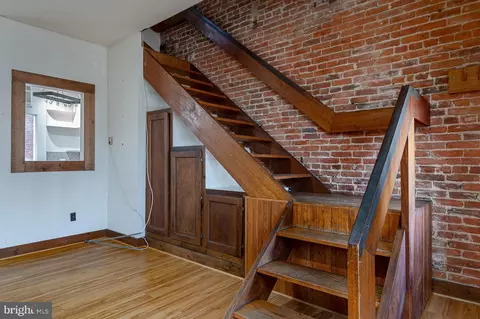 112 11th St NE, Washington, DC 20002 photo 3