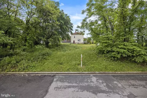 2031 Jasper St SE, Washington, DC 20020