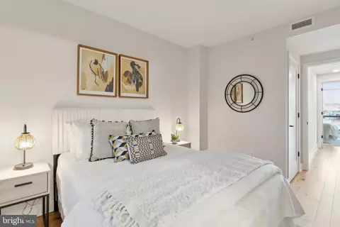 1211 Van St SE #TH-1D, Washington, DC 20003 photo 14