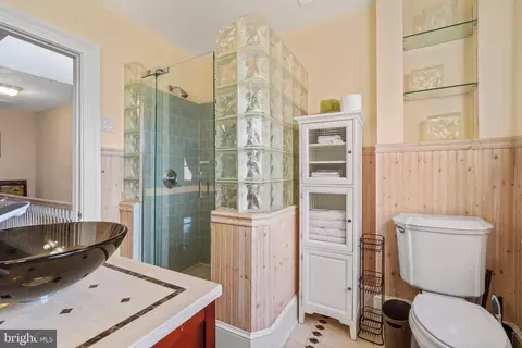 Bath - 226 4th St NE, Washington, DC 20002 photo 5 of 6