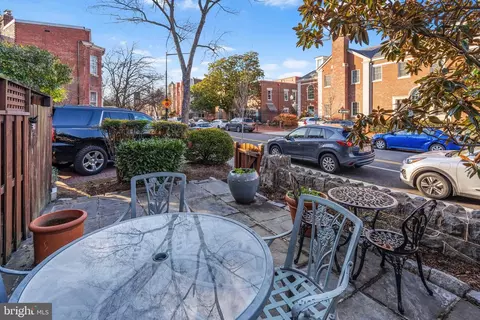 Exterior - 226 4th St NE, Washington, DC 20002 photo 11 of 12