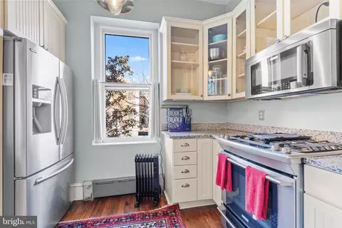 Kitchen - 226 4th St NE, Washington, DC 20002 photo 4 of 10