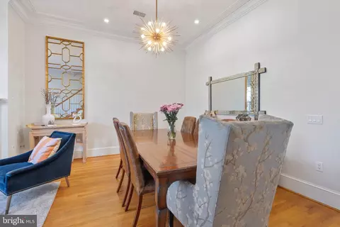 Dining - 411 G St SE, Washington, DC 20003 photo 1 of 4