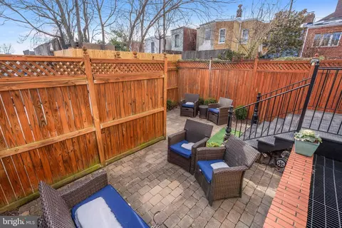 Exterior - 411 G St SE, Washington, DC 20003 photo 4 of 5