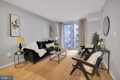 1000 New Jersey Ave SE #402, Washington, DC 20003