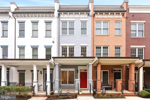 2828 Chancellors Way NE, Washington, DC 20017