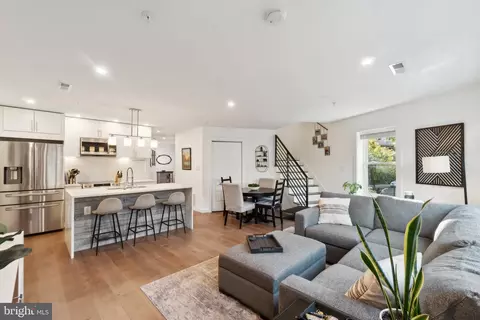 1201 Potomac Ave SE #2, Washington, DC 20003 photo 8