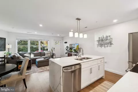 1201 Potomac Ave SE #2, Washington, DC 20003 photo 5
